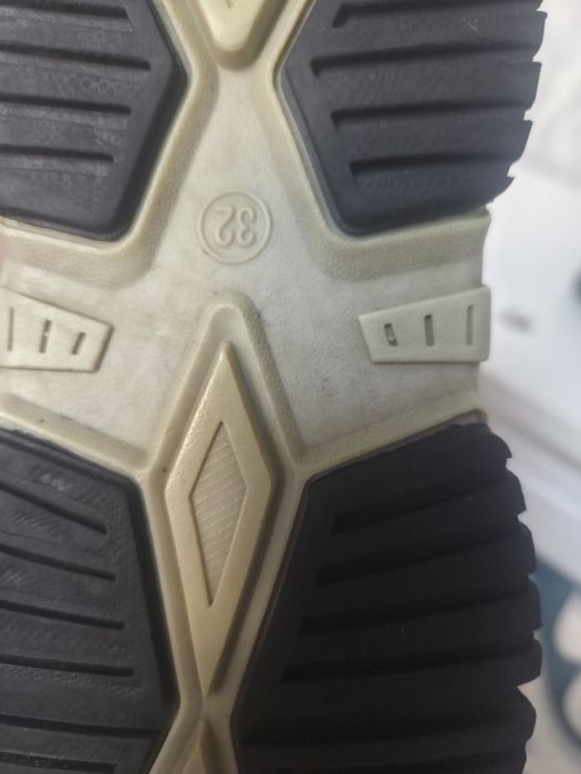 Продам сапоги для мальчика