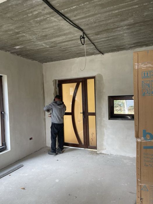 Firma de constructii generale(interioare si exterioare)