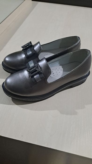 Продаются туфли 32 размер