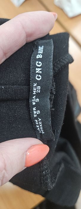 Черен клин за слаба жена