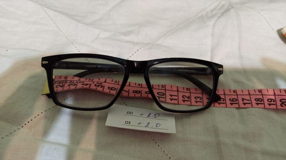 Продам  оправу цена договорная.