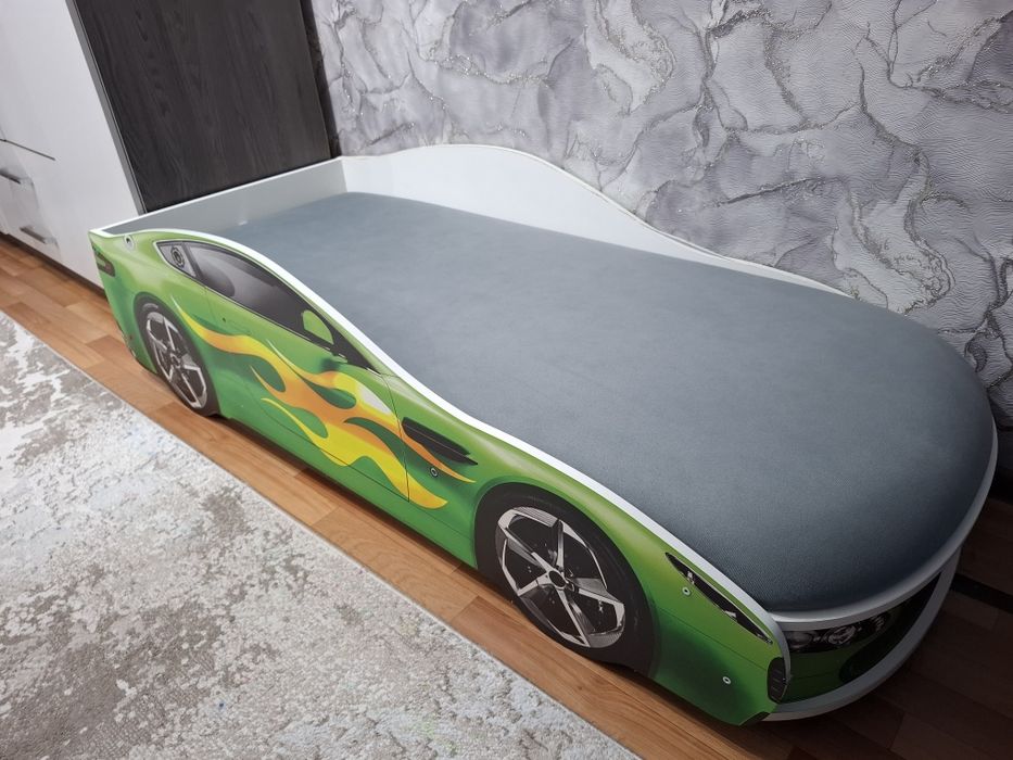 Продам детскую кровать