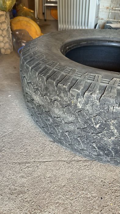 Продам шины 265/70/17