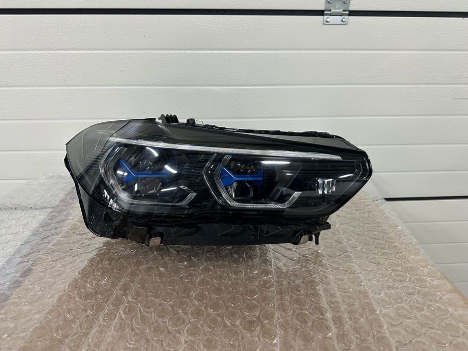 десен фар за bmw x5 g05 5A279B2-01