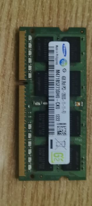 Placi de ram laptop  total 8gb ram ddr3 1600mhz