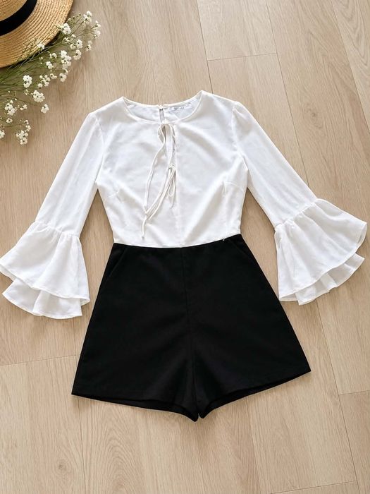 Salopetă scurta Guess