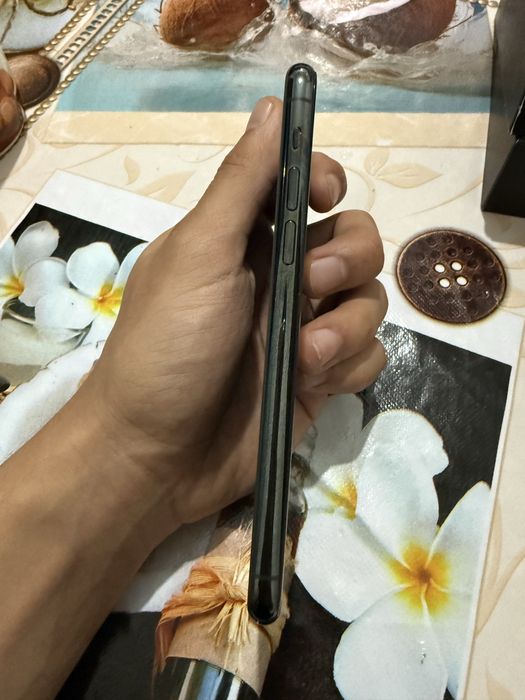 Iphone 11 pro sotiladi