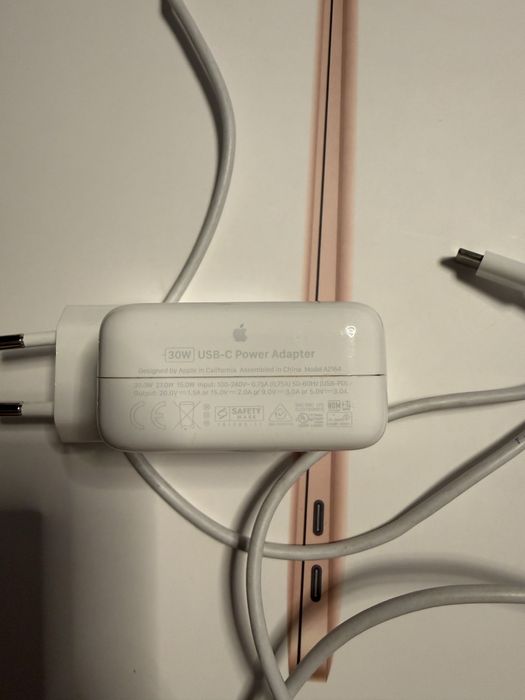 MacBook air M1 2020 Retina