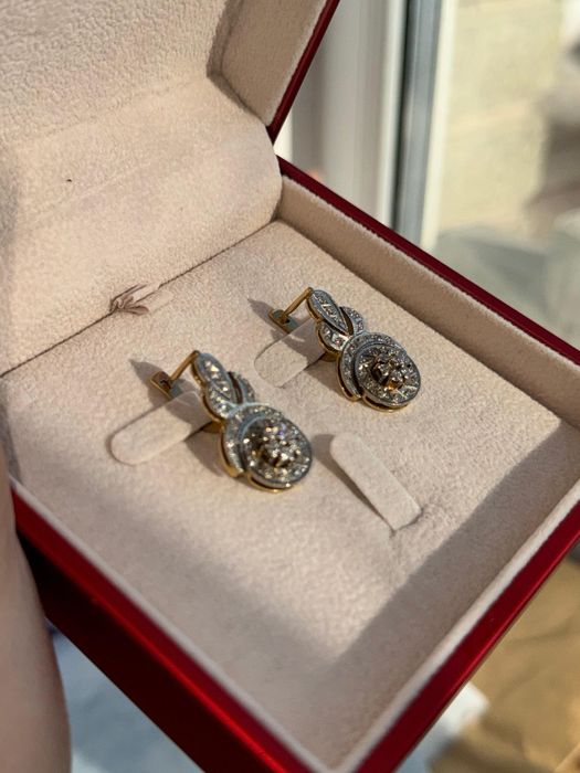 Шикарные серьги с бриллиантами