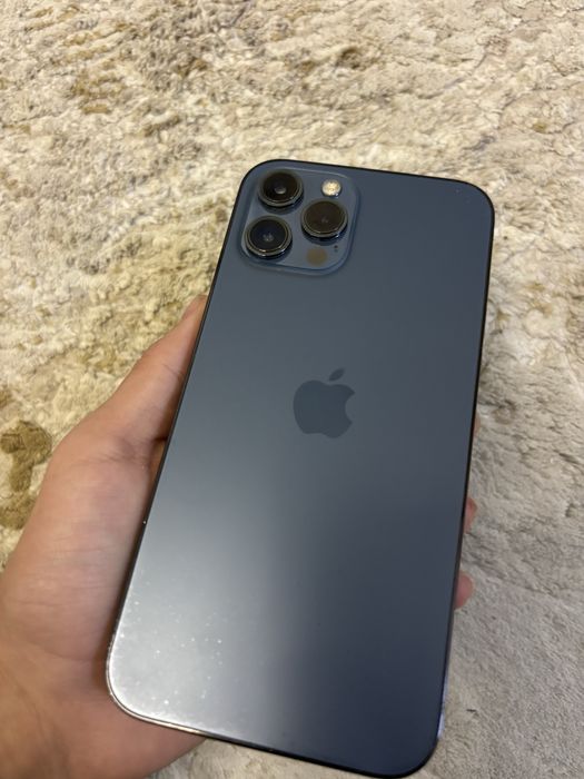 Iphine 12 pro max ideal