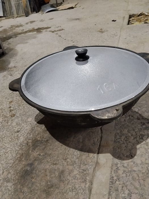 Казан с очагом. Новый.