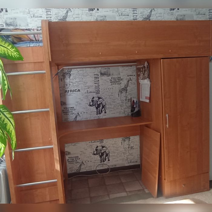 Кровать-чердак для подростка.Все в одном.