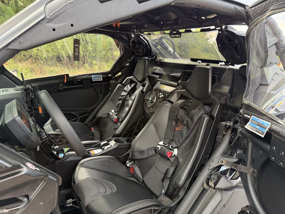 Продавам Utv MAVERIK X3