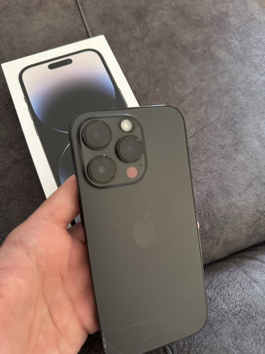 Айфон 14 про в отличном состоянии