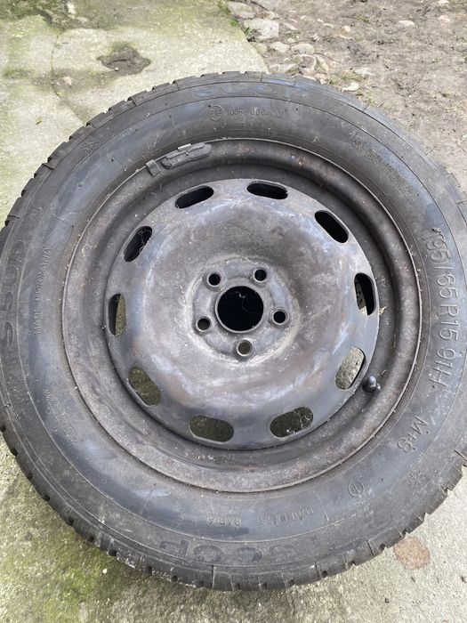 Jante cu cauciucuri  de iarna golf 4