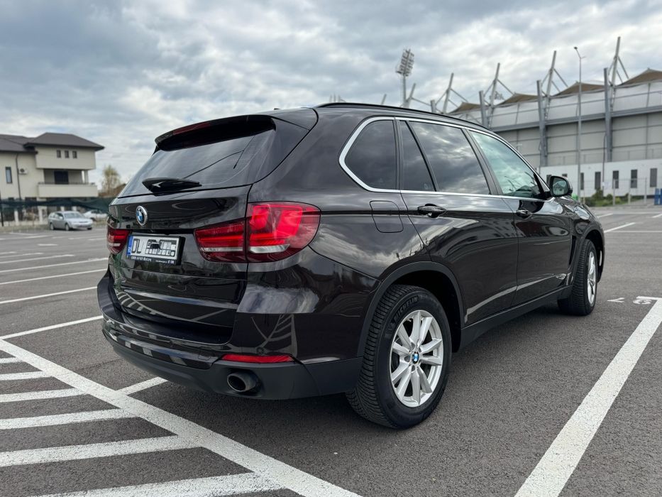 Vând BMW X5 2.5 xd 2017