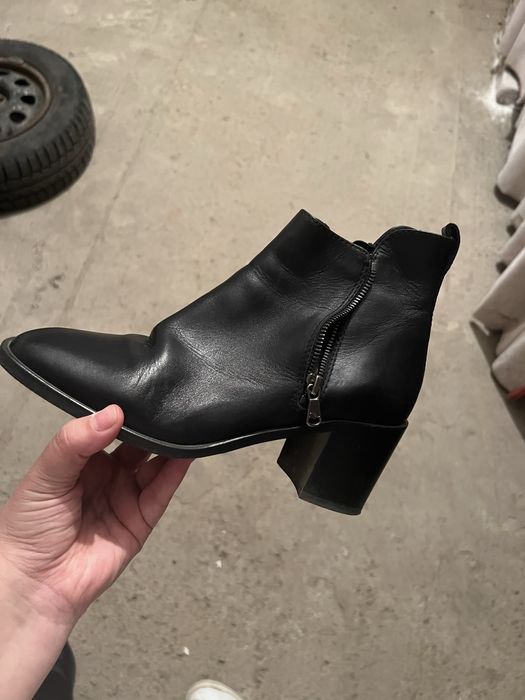 Продаю обуви