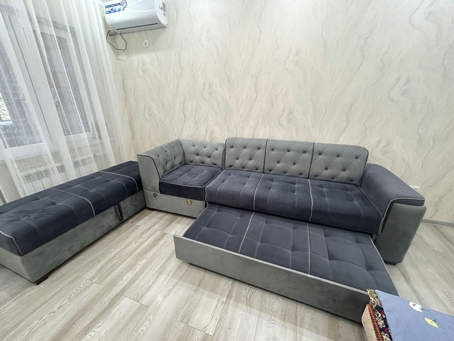 Диван почти новый