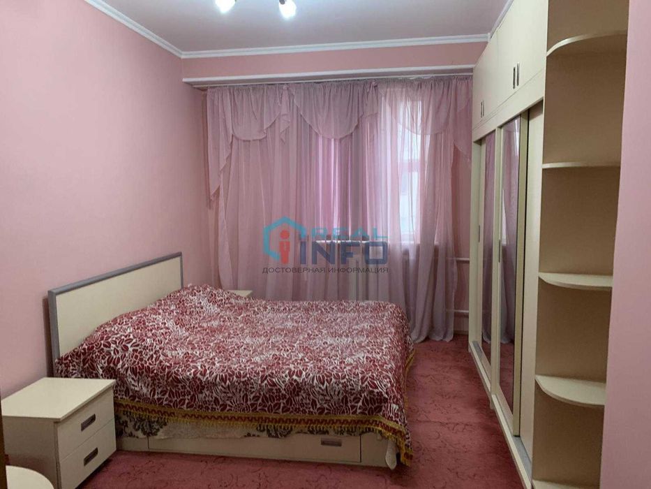 2-комн.  на Юсуфа Хос Хожиба, 4-эт. в 12 этажном панельном доме