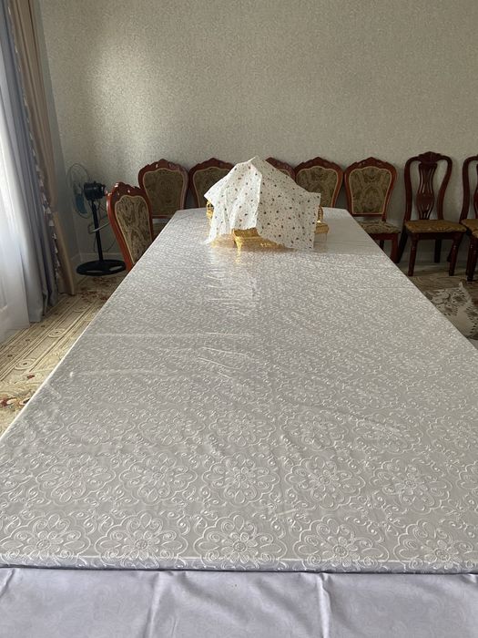 Срочно! Столы большой и маленький