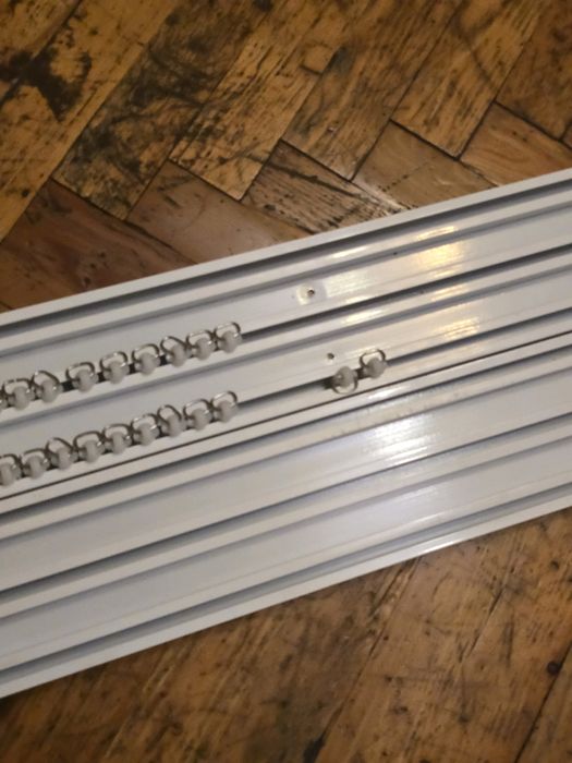 Потолочные карнизы