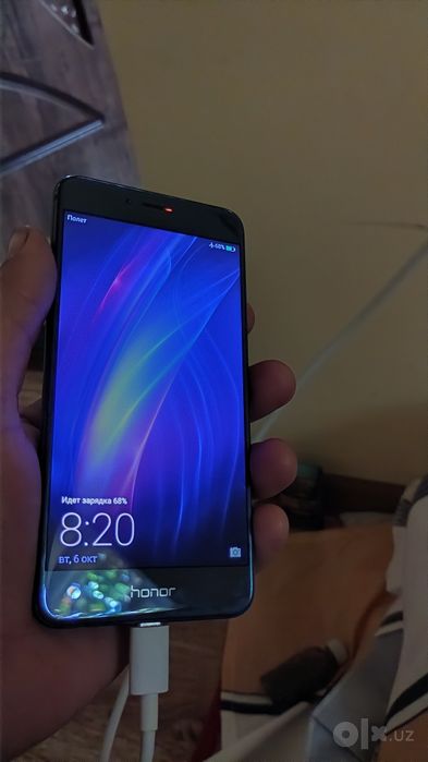 Honor 8 память 4/64 идеальное состояние