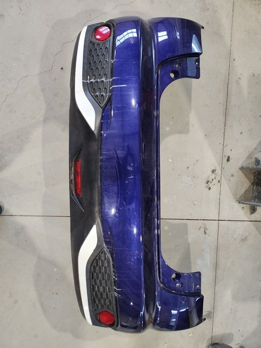 Vând bara fata spate Nissan juke eleron  nismo