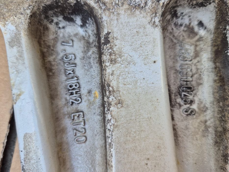 Jante originale Audi A6 C5 A4 B5 Sline 18 toli VW Passat, Golf, A8