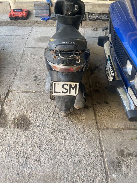 Продам хонда  Дио 62