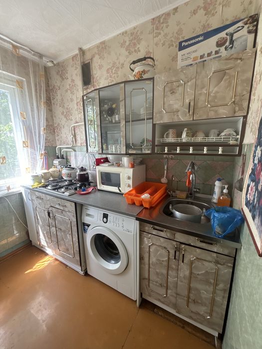 Кухонный гарнитур, газ плита