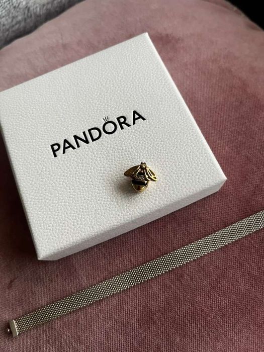 Оригинална гривна Pandora reflexión 16см.
Цена 90лв