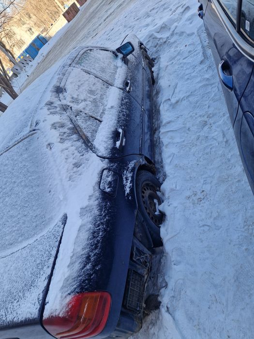 Продам мерседес C200