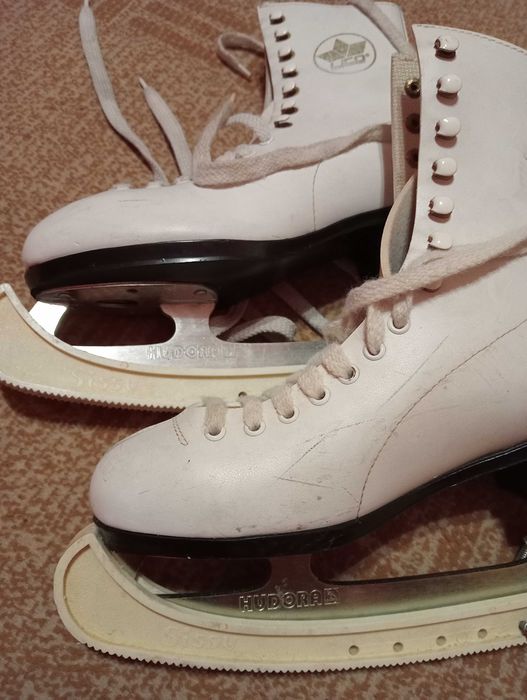 Продам коньки, Германия, 36 размер, оригинал
