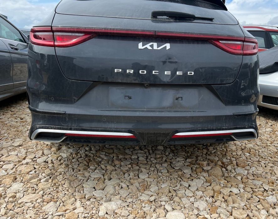 На части KIA PRO CEED 1.5T GDI isg GT-LINE 2024г отлично състояние