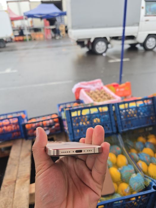 Iphone 16 pro 128 talik