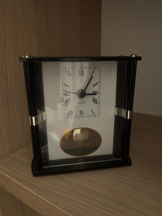 Часы настольные