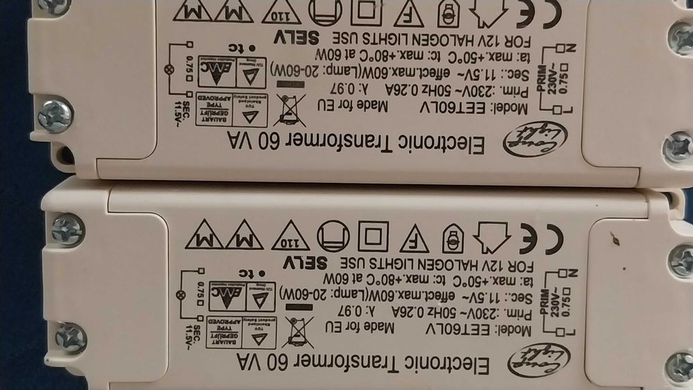 Продавам комплект трафове с лунички и осветителни тела за вгаждане