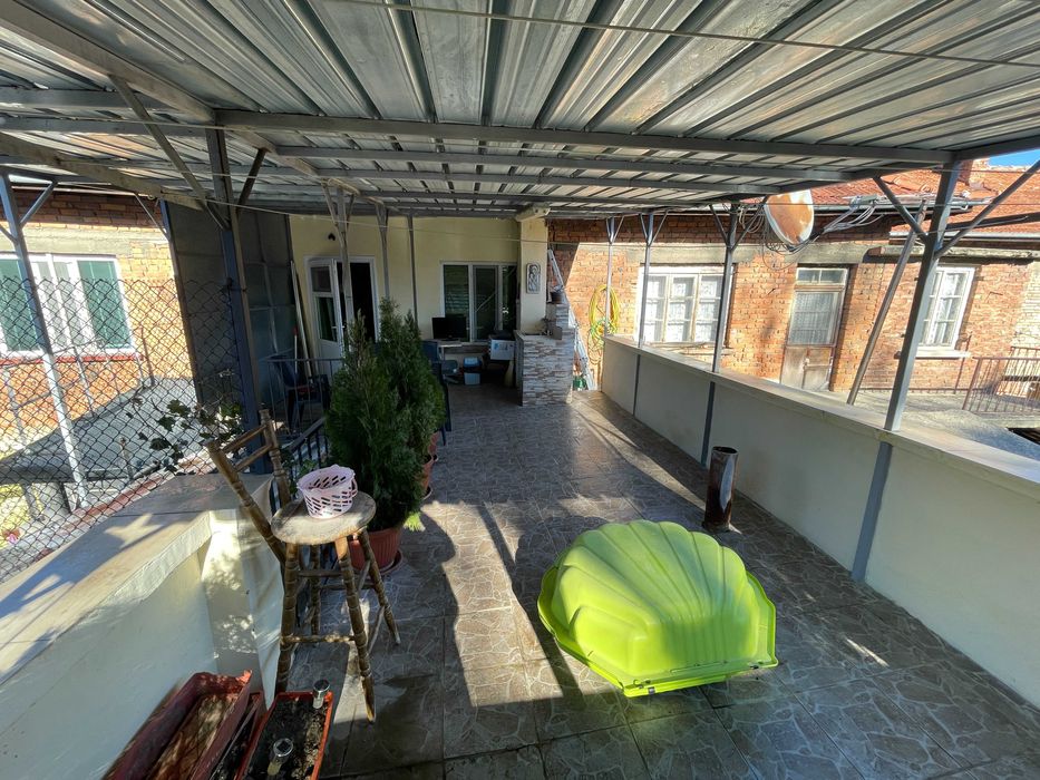 15496 - Двуетажна къща в гр. Трявна