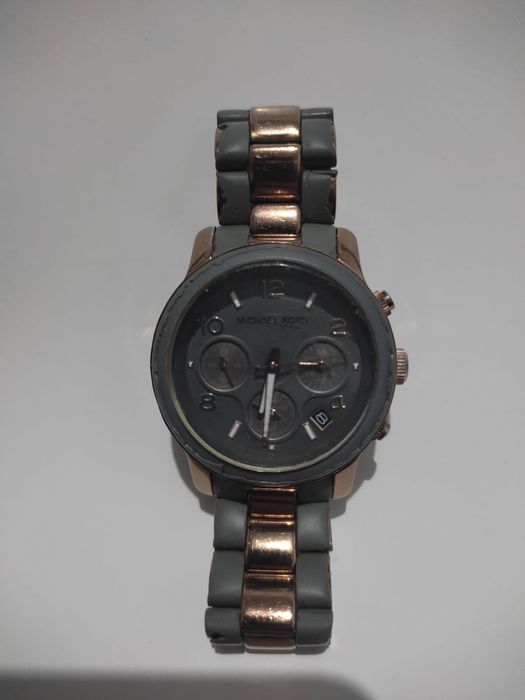 Продам оригинальные часы Michael Kors MK-5465