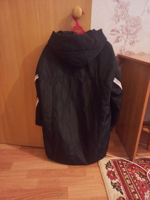 Продам куртку весна-осень