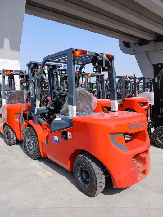 вилочный погрузчик Авто Кара Avto Kara  HELI 3 тонный