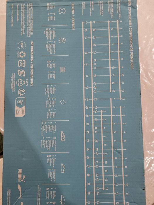 Продам кроссовки