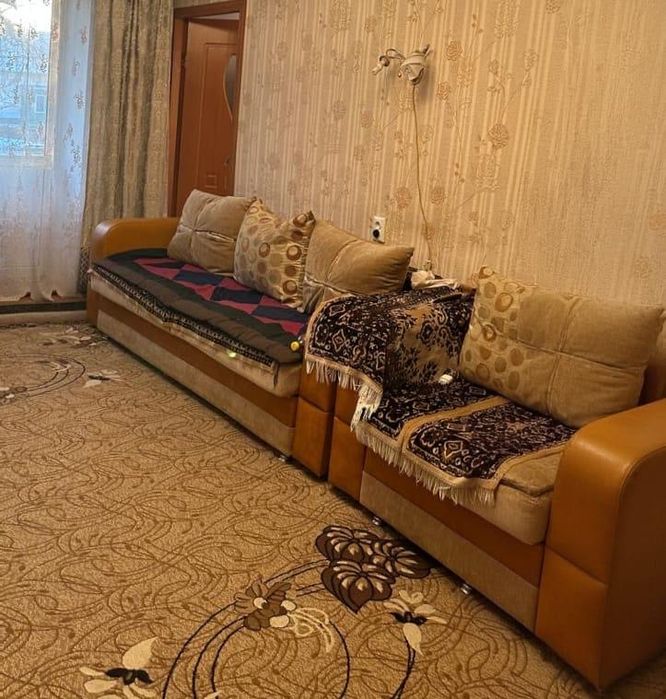 Продам диван с креслом бу