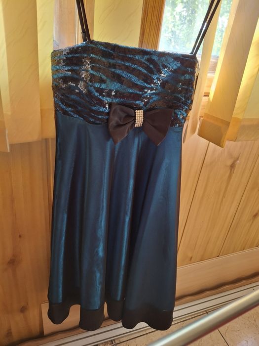 Вечернее платье в отличное  состояние