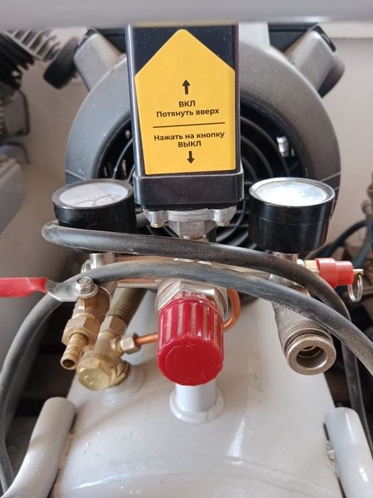 Компрессор 220в 400л/мин