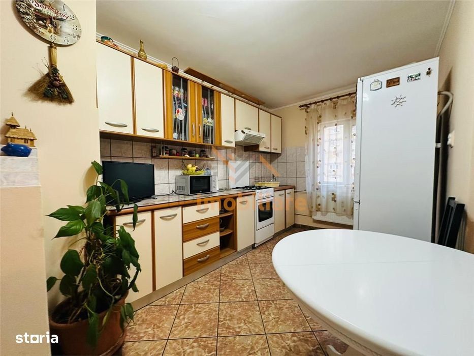 Apartament 2 Camere, Tip Pc, Zona Piata Rogerius — fotografia 1