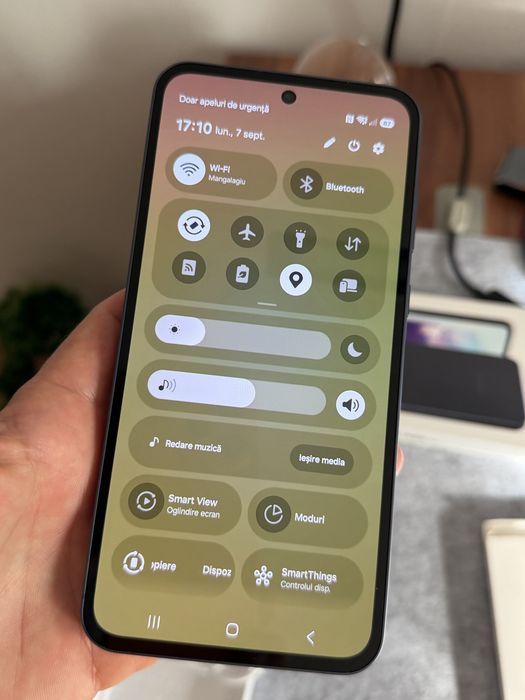 Vand Galaxy A55 5G impecabil ca nou
