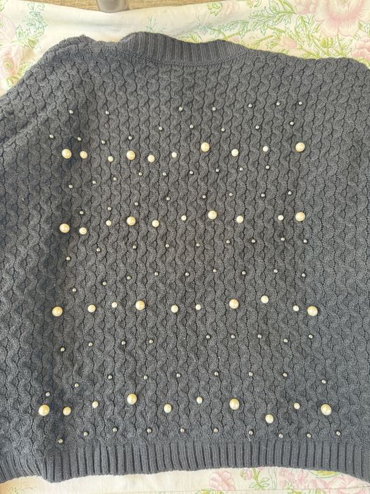 Bluza neagra cu perle S
