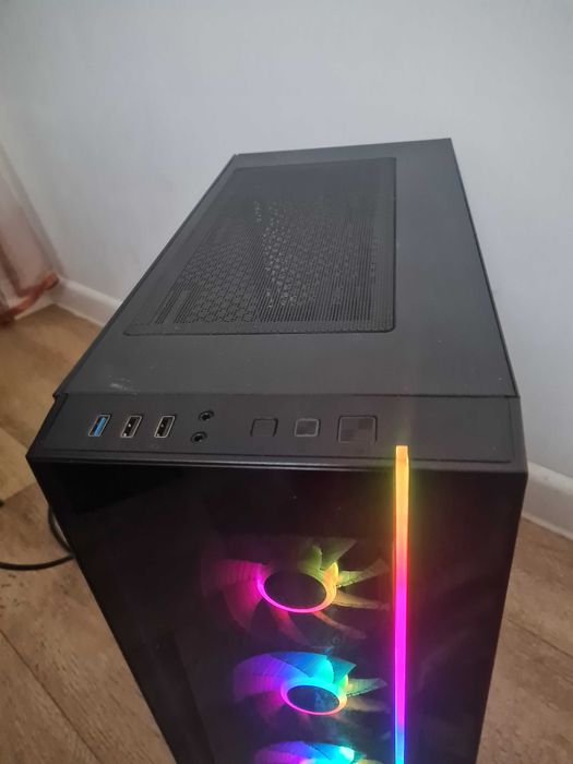 Корпуса разные продам