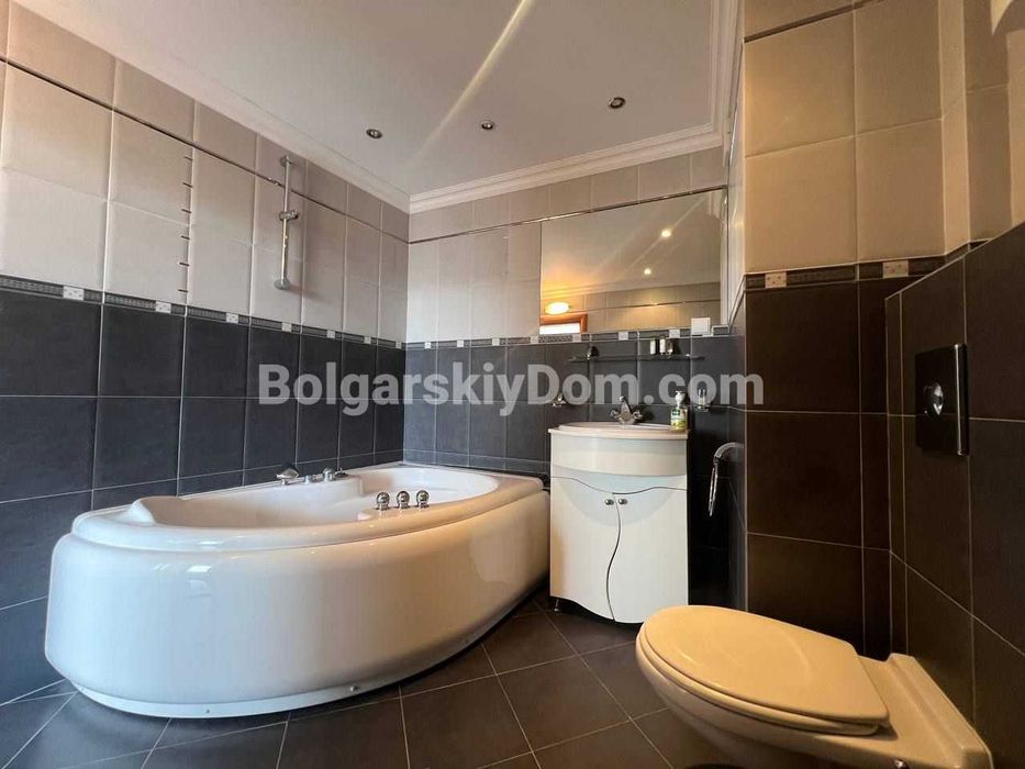Продава се Едностаен апартамент в к.к. Слънчев бряг - 62 кв.м за 641 €/кв.м - Снимка #5